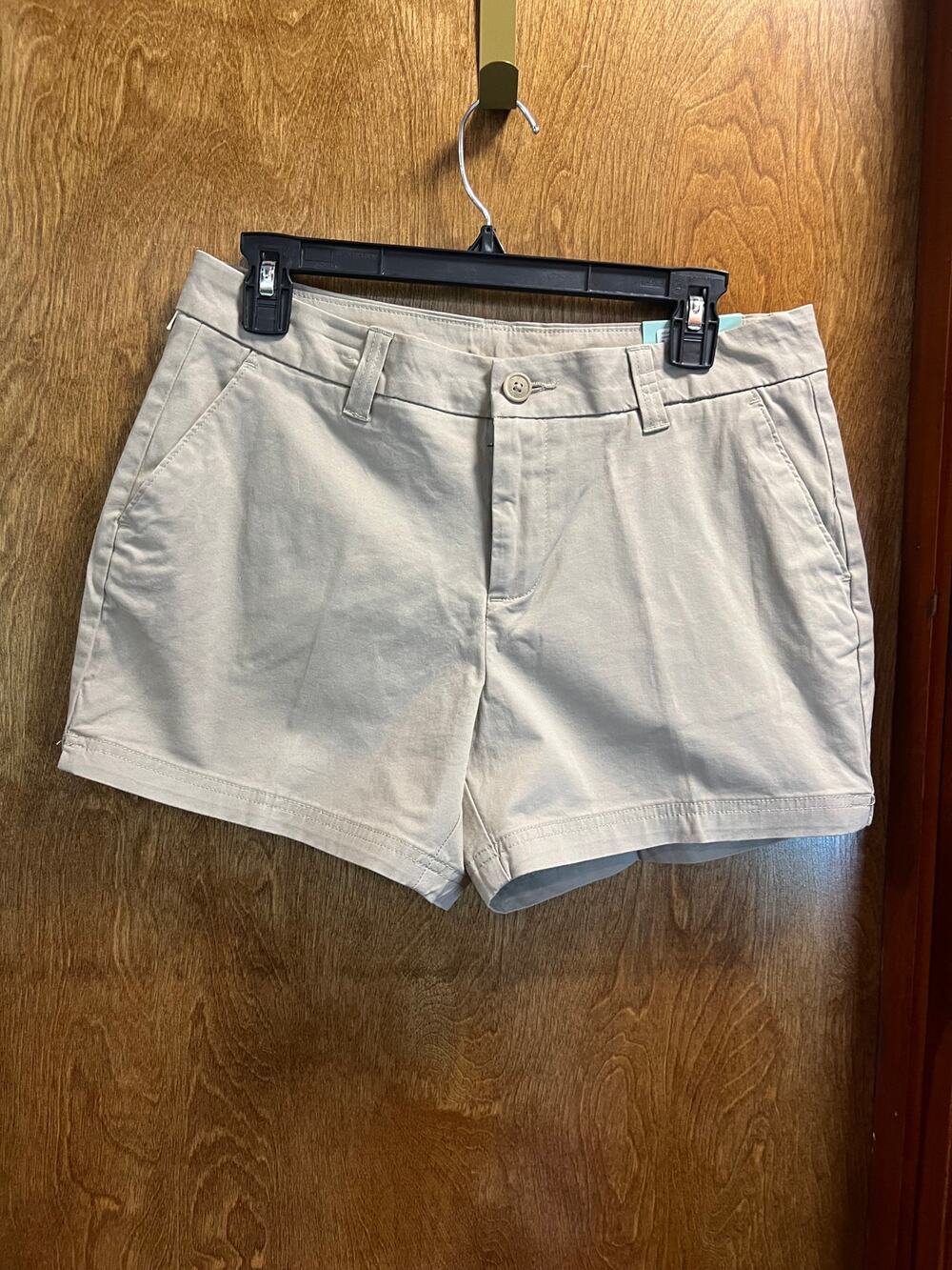 Magellan Outdoors Women's Happy Camper Shorts sze 8